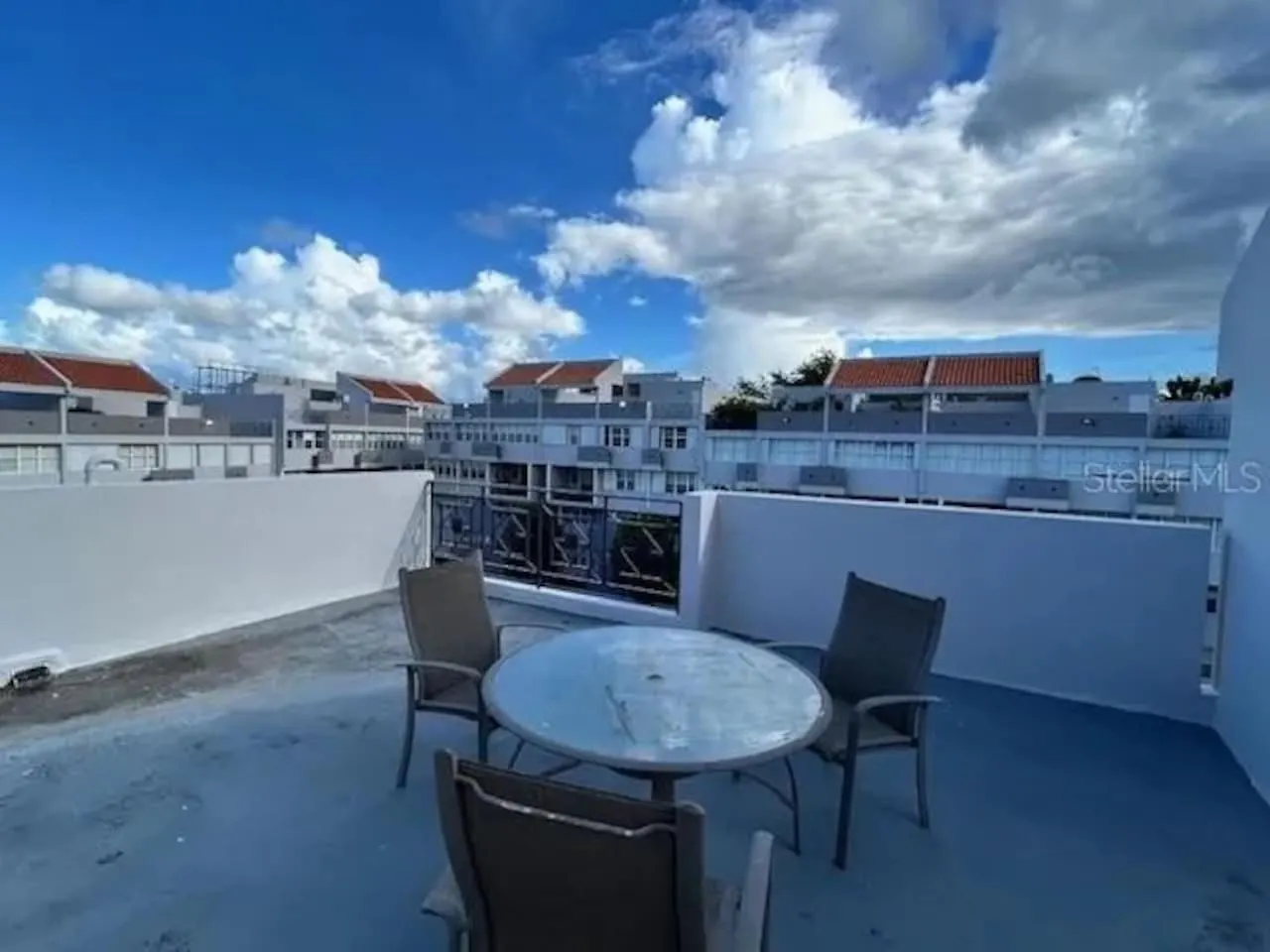 Апартаменты Cozy Private Room In Pr In Shared Apt Сан-Хуан